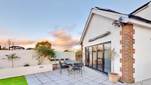 Photo 72- click for photo gallery